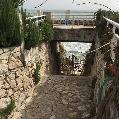 شقة فندقية Korfiati