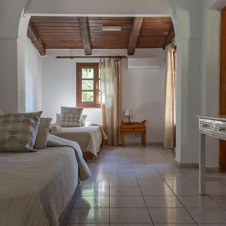 Aparthotel Korfiati 3*